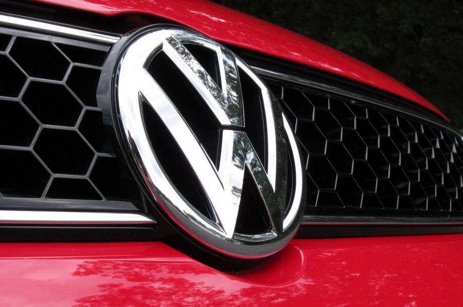  Volkswagen Jetta GLI 2012 года  (фото 45 из 49)